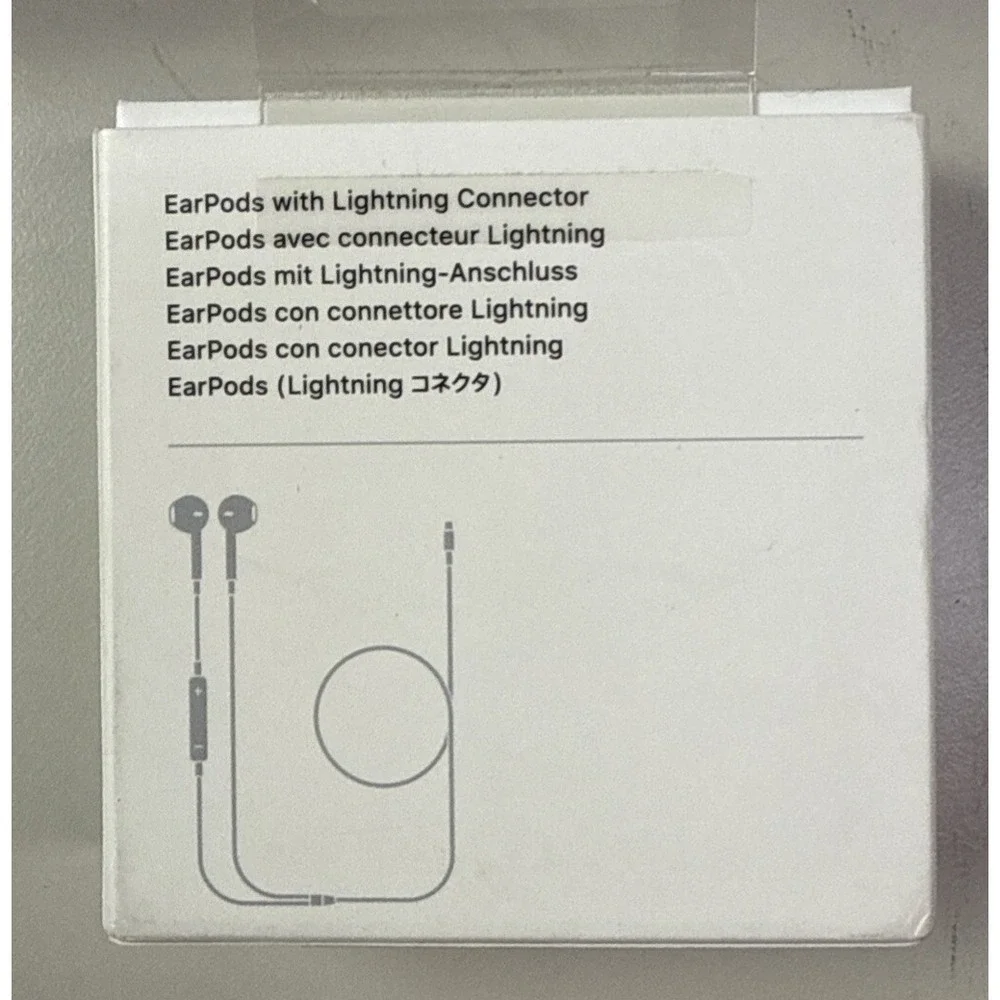 16 Empty Apple Boxes Lot Ipad iPhones AirPods Lightening Connector Headphones 2i